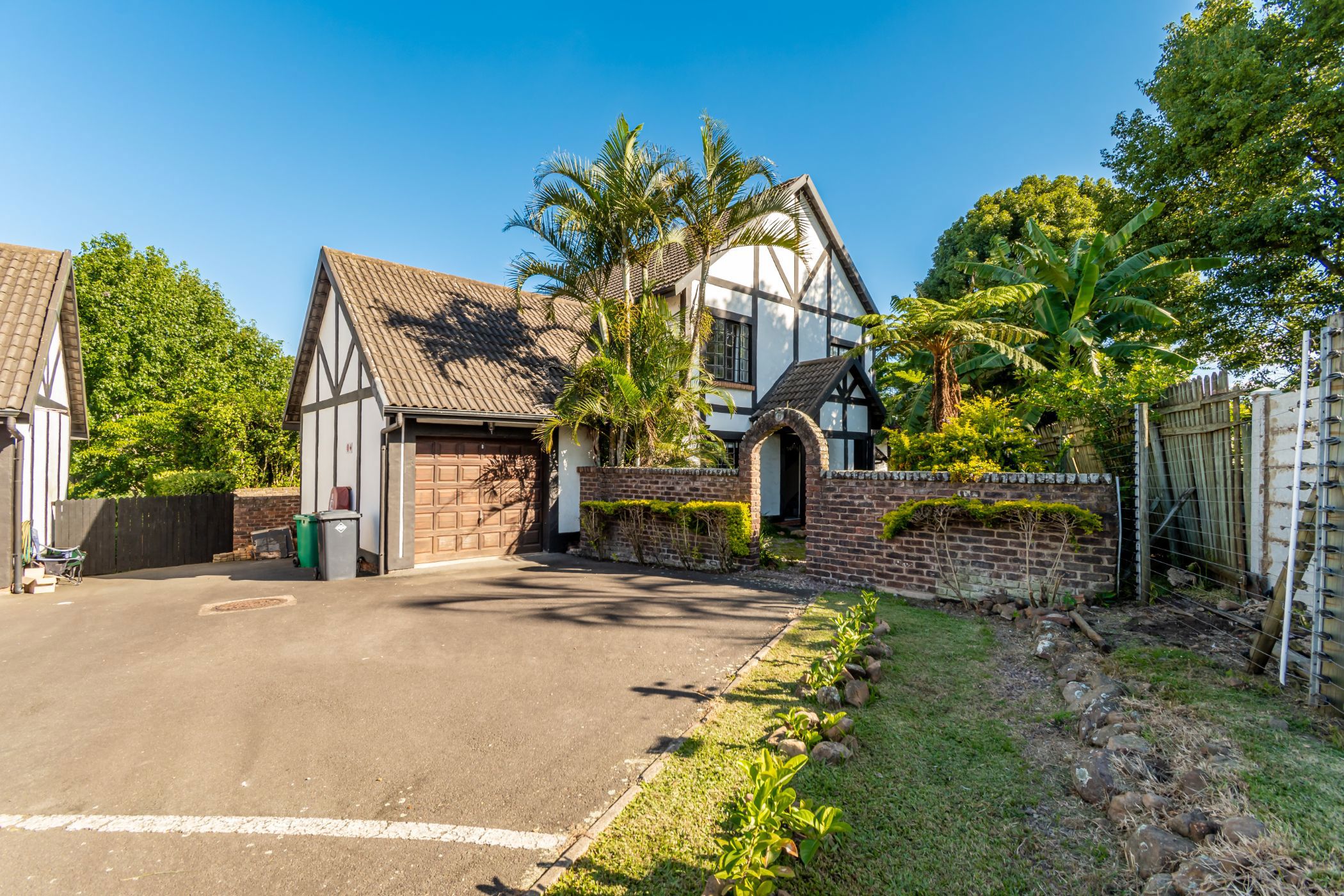 Townhouse for sale in Hillcrest, Upper Highway - 1KF1734349