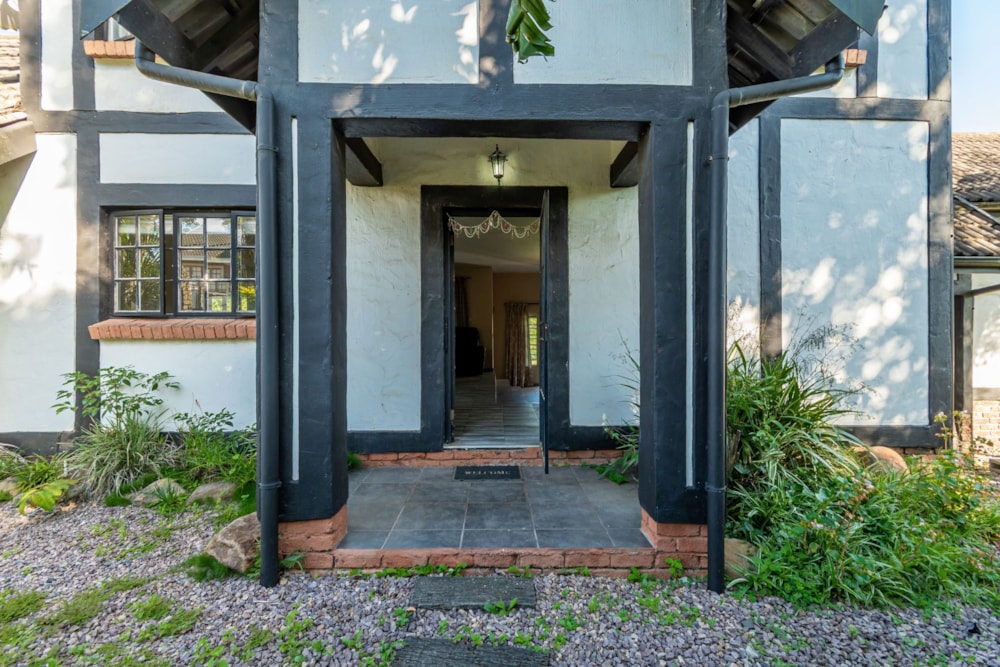 Townhouse for sale in Hillcrest, Upper Highway - 1KF1734349