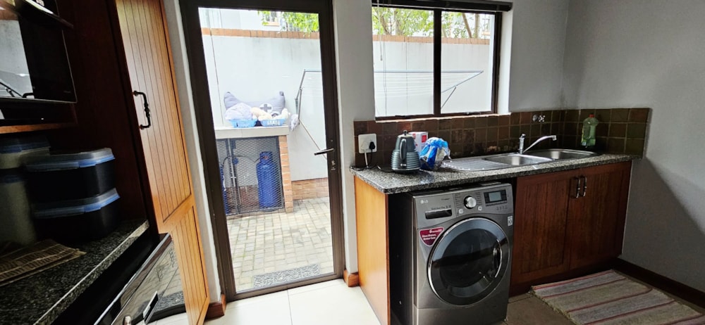 Apartment for sale in Heritage Hill Estates - CN1733698