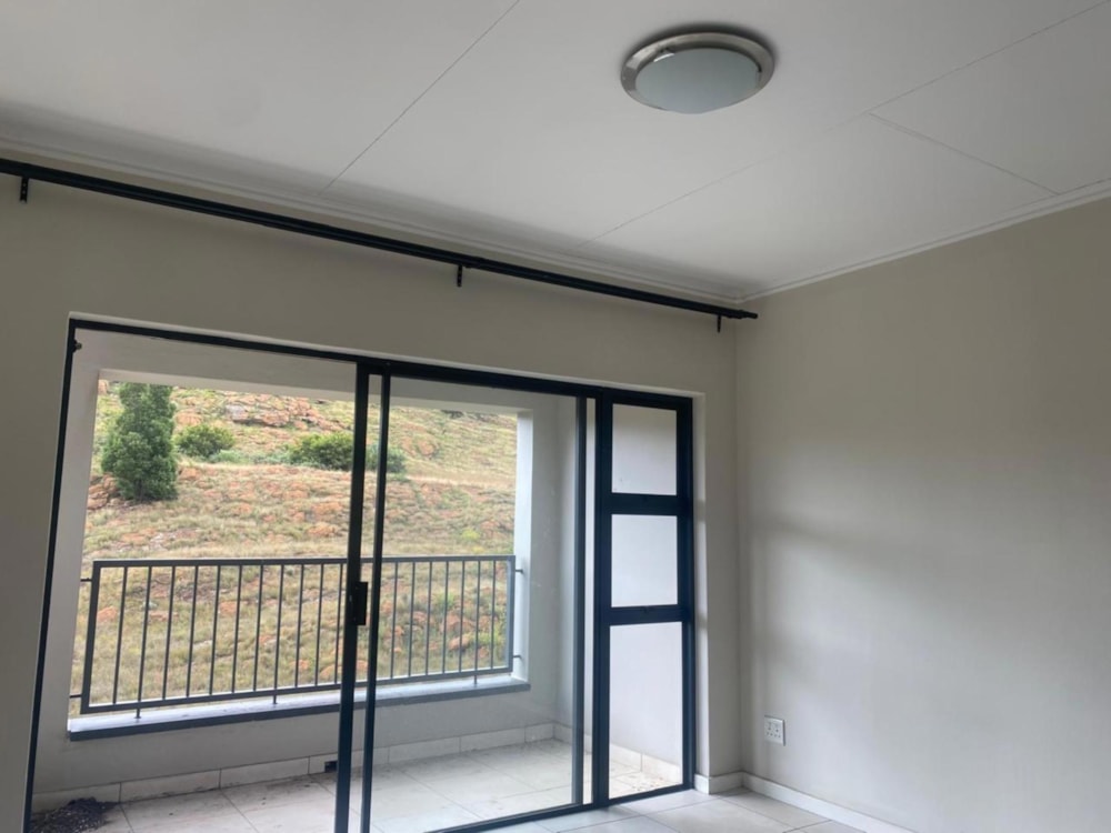 Apartment for sale in Oakdene, Johannesburg - 1GV1734899