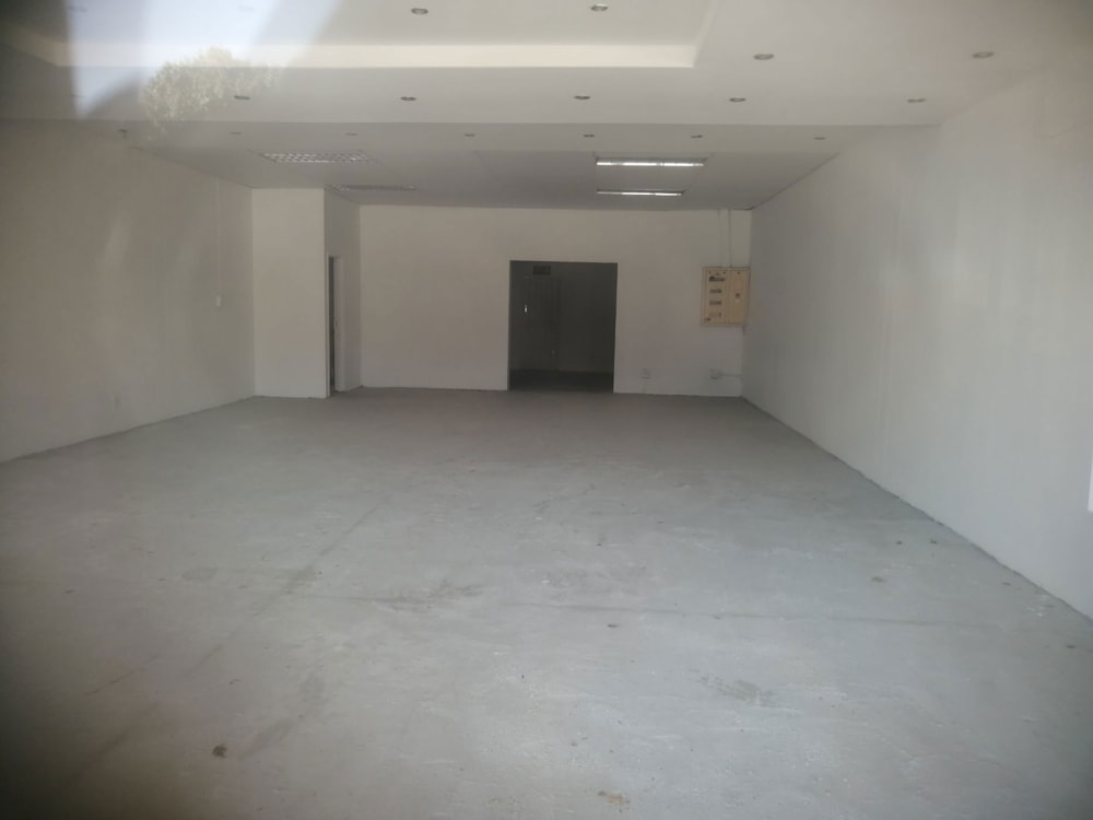 Commercial retail property to rent in New Redruth - 1GV1734731