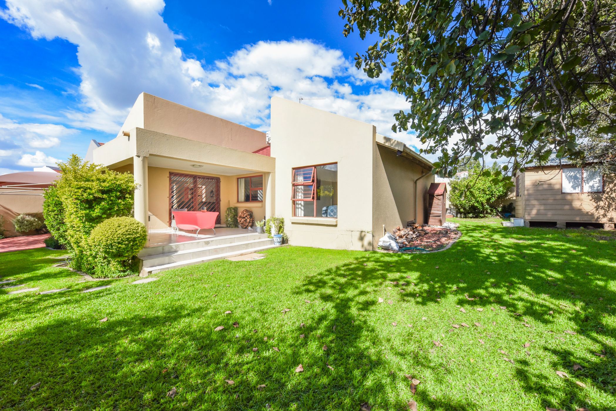 Cluster for sale in North Riding - FW1734602