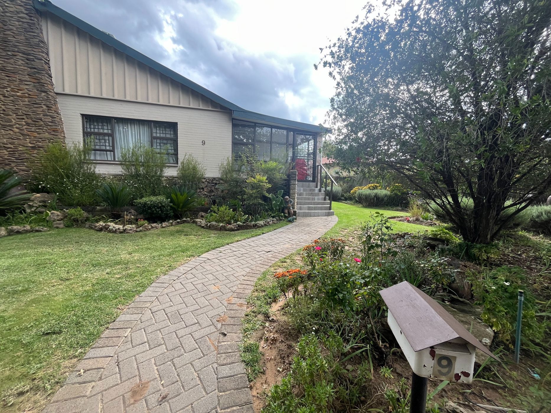 Garden cottage for sale in Morelig - 1BTH1733962