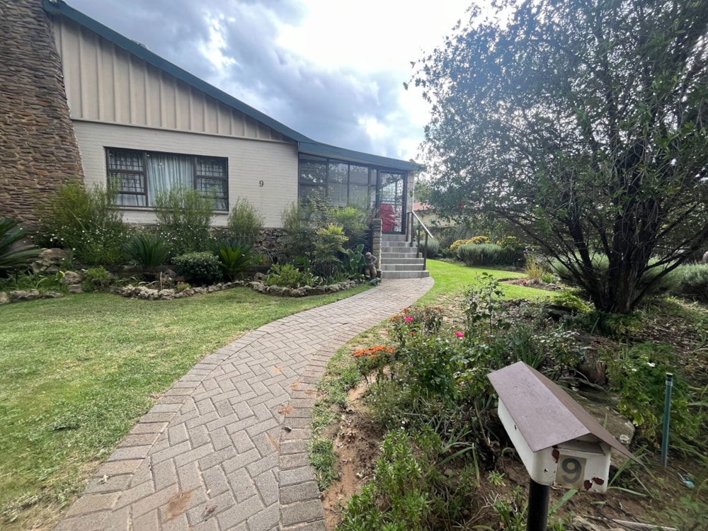 Garden cottage for sale in Morelig - 1BTH1733962