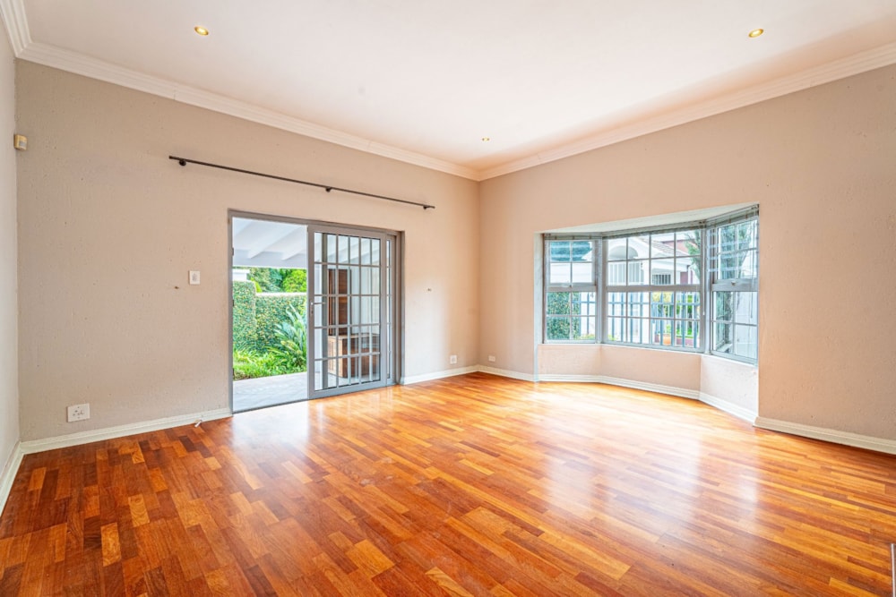 Townhouse to rent in Craighall Park - JBL1733908