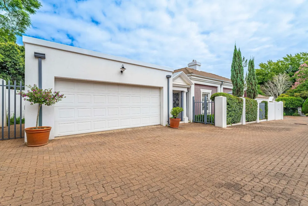 Townhouse let in Craighall Park - JBL1733908 Townhouse let in Craighall Park - JBL1733908