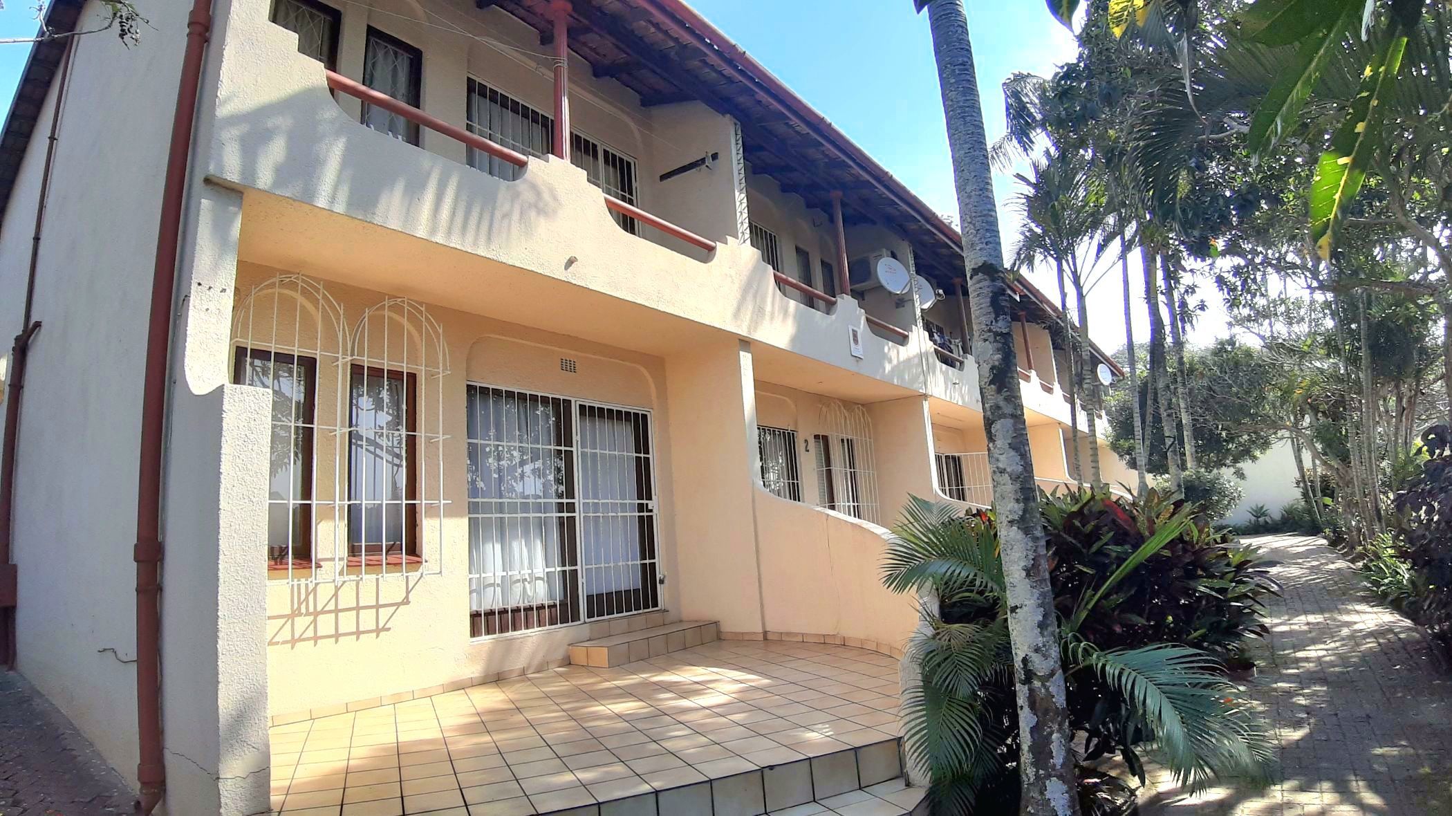 Double-storey apartment for sale in Margate - 1PSH1731940