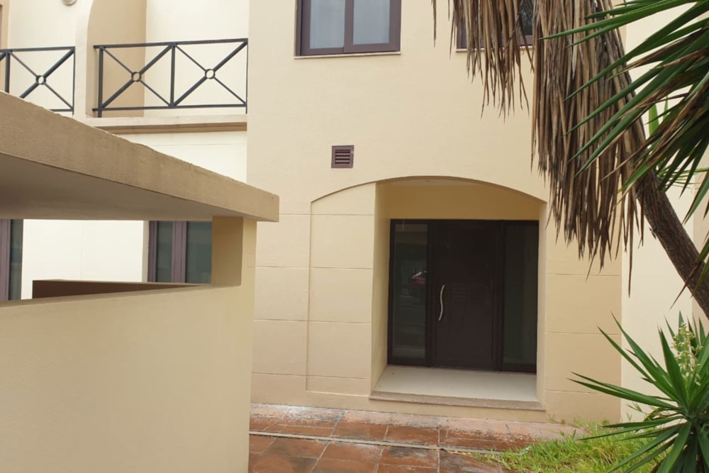 Multi-storey house for sale in Maputo , Mozambique - 3MQ1734196