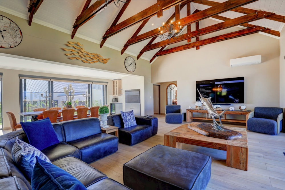 Double-storey house for sale in Renosterbos Estate - 1MB1735528