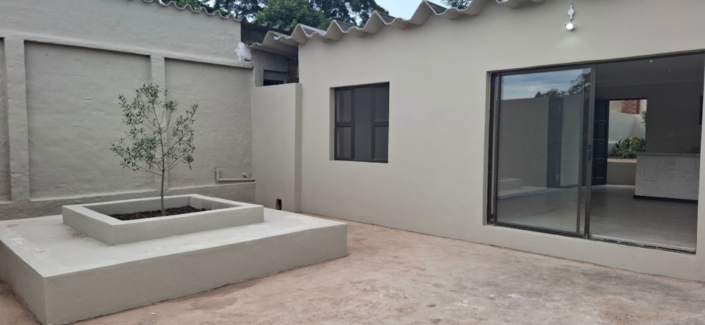 Apartment to rent in Bothas Hill - 1KF1732020