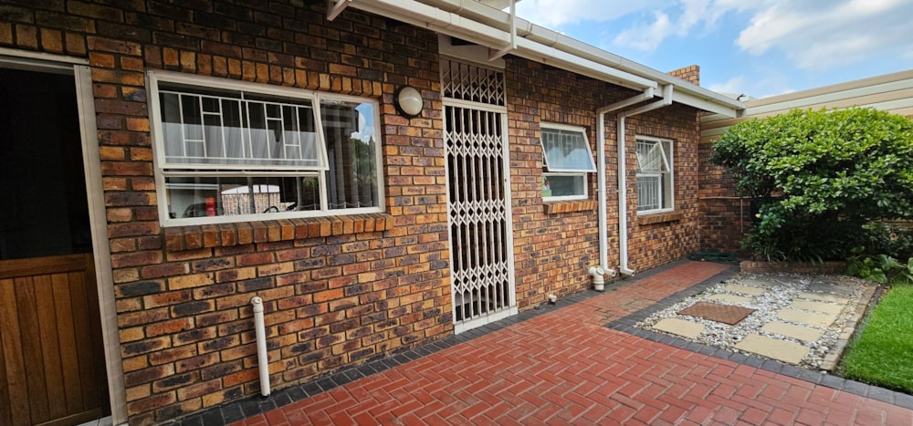 Townhouse for sale in Three Rivers North - 1VT1734150