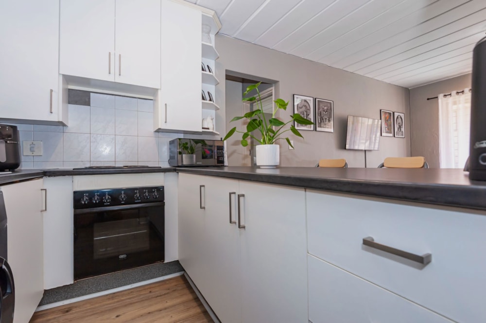 Apartment for sale in Ferndale, Randburg - RAN1733263