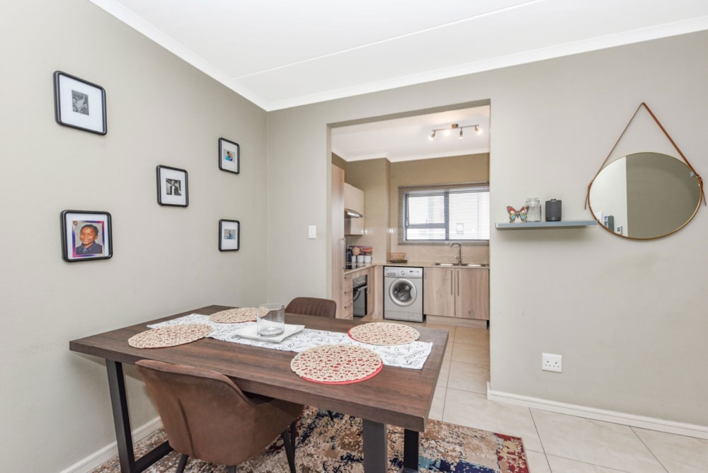 Apartment for sale in North Riding - FW1732741 Apartment for sale in North Riding - FW1732741