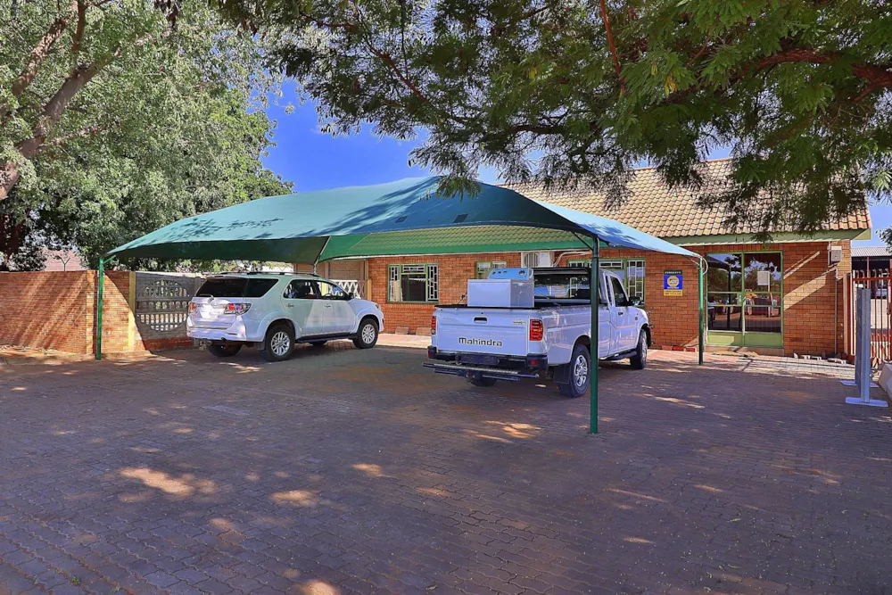Commercial industrial property to rent in Ellisras (Lephalale) - 1ER1734346