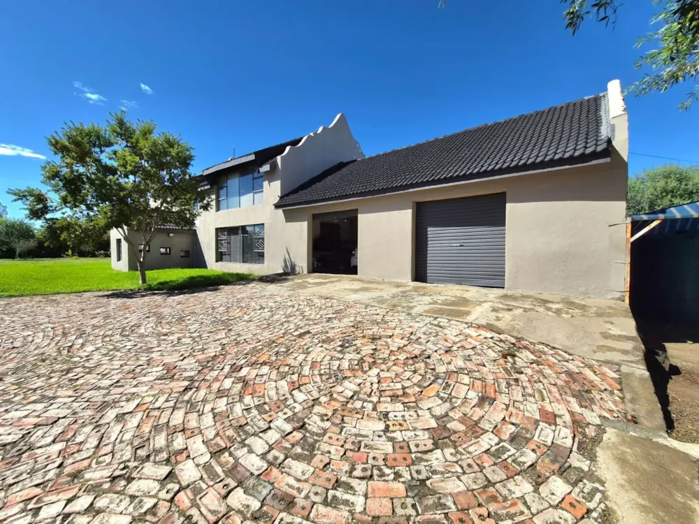 Smallholding for sale in Roodewal - 1BX1735348 Smallholding for sale in Roodewal - 1BX1735348