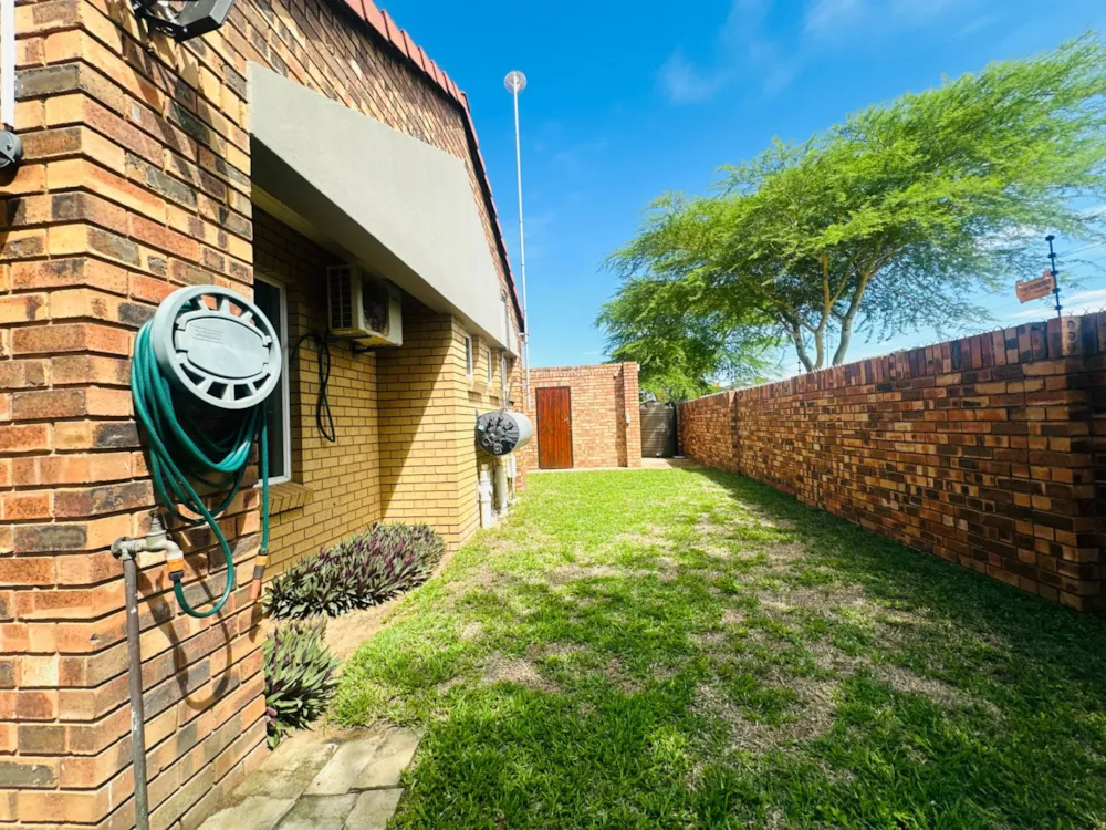 Townhouse to rent in Birdswood - 1RY1734712 Townhouse to rent in Birdswood - 1RY1734712