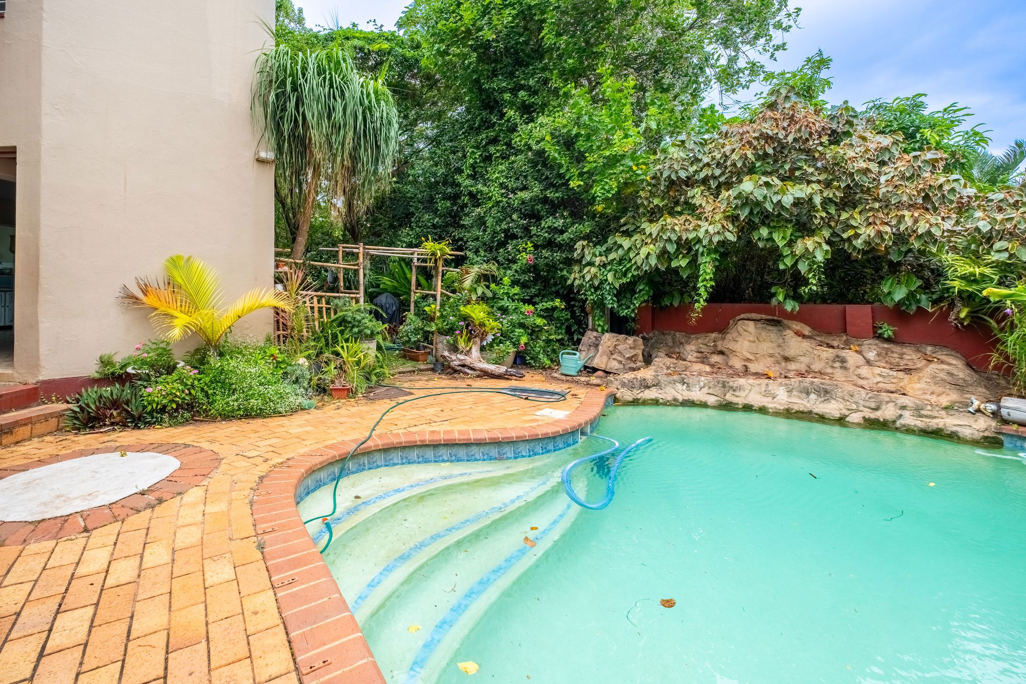 Townhouse for sale in Amanzimtoti - 1WB1734880