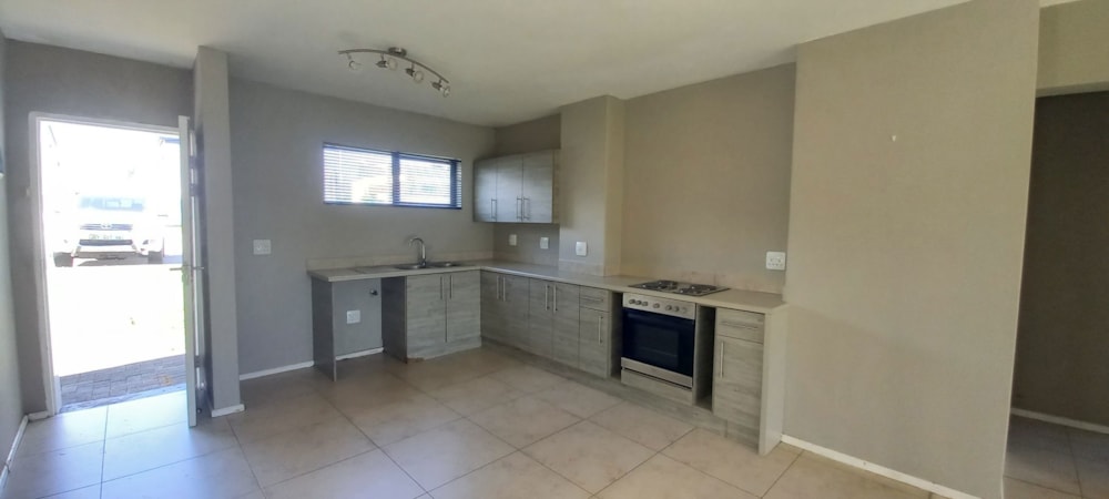 House to rent in Nahoon Valley Park - 1EZ1679751 House to rent in Nahoon Valley Park - 1EZ1679751