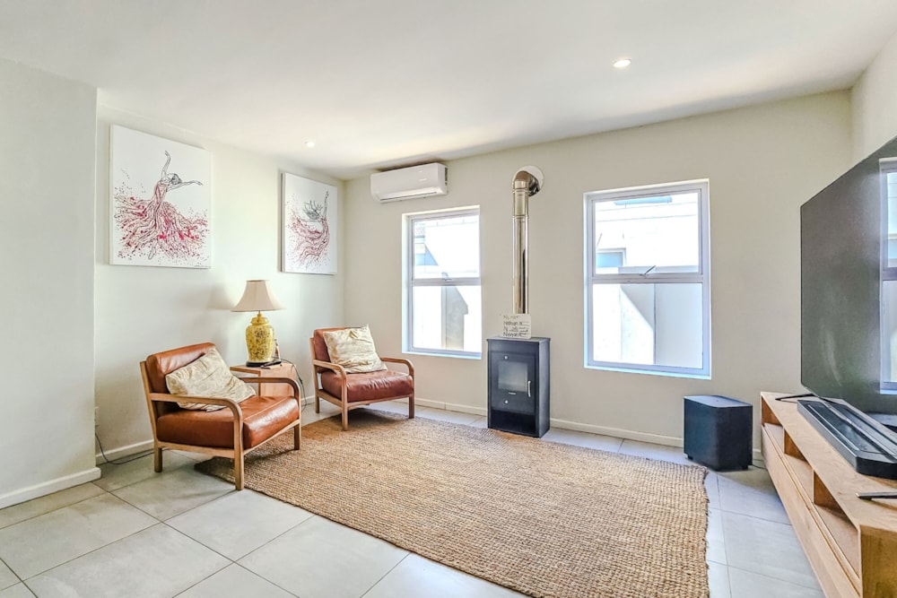 House for sale in Paarl South - TK1733322