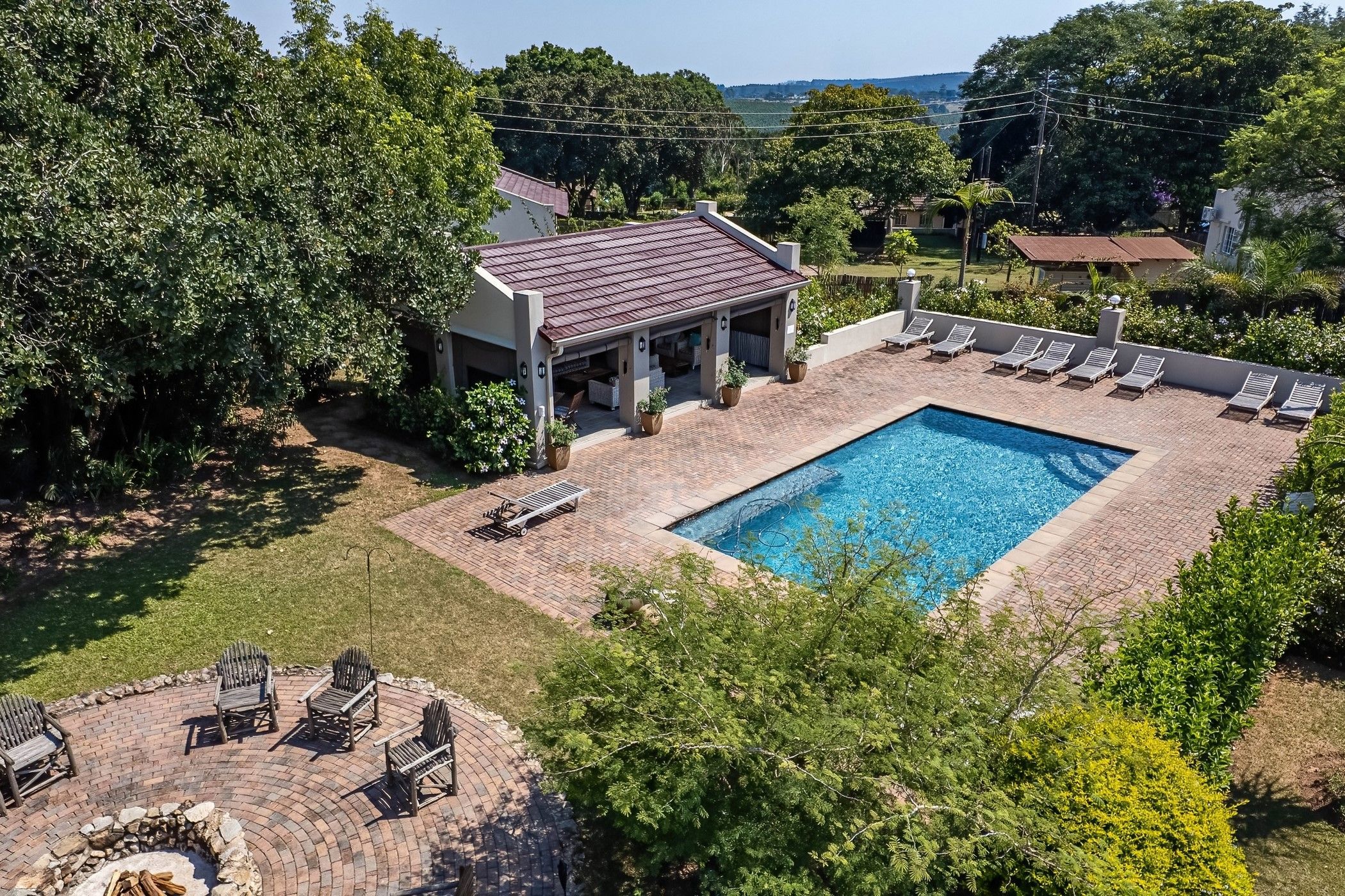 Hotel for sale in White River - 1WR1657075