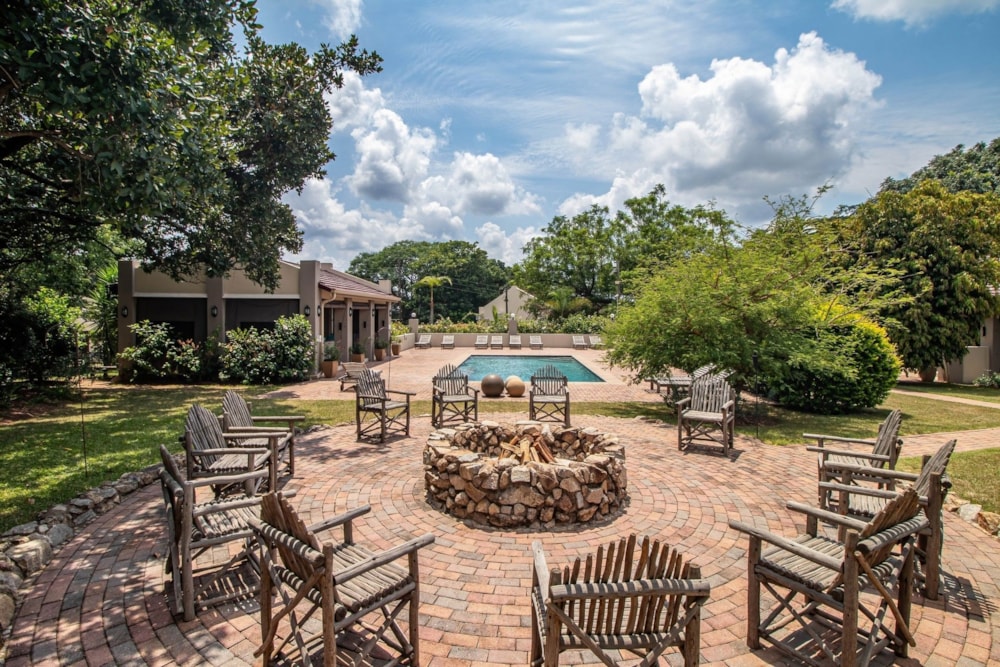 Hotel for sale in White River - 1WR1657075