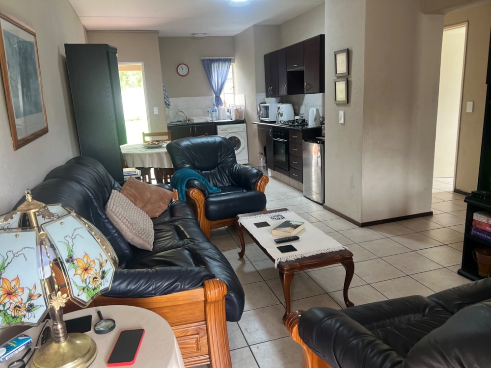 Apartment for sale in Brentwood Park, Benoni - EN1733917