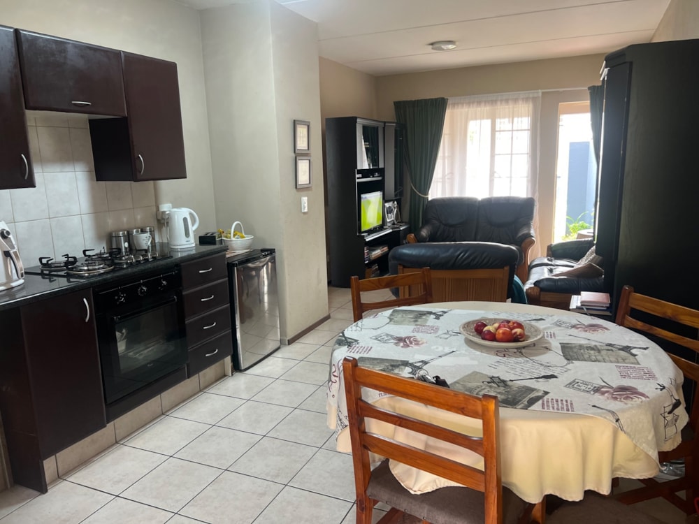 Apartment for sale in Brentwood Park, Benoni - EN1733917