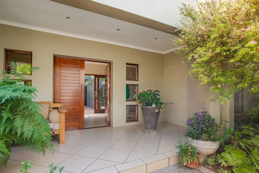 House for sale in Van Riebeeck Park, Worcester - TK1732403 House for sale in Van Riebeeck Park, Worcester - TK1732403