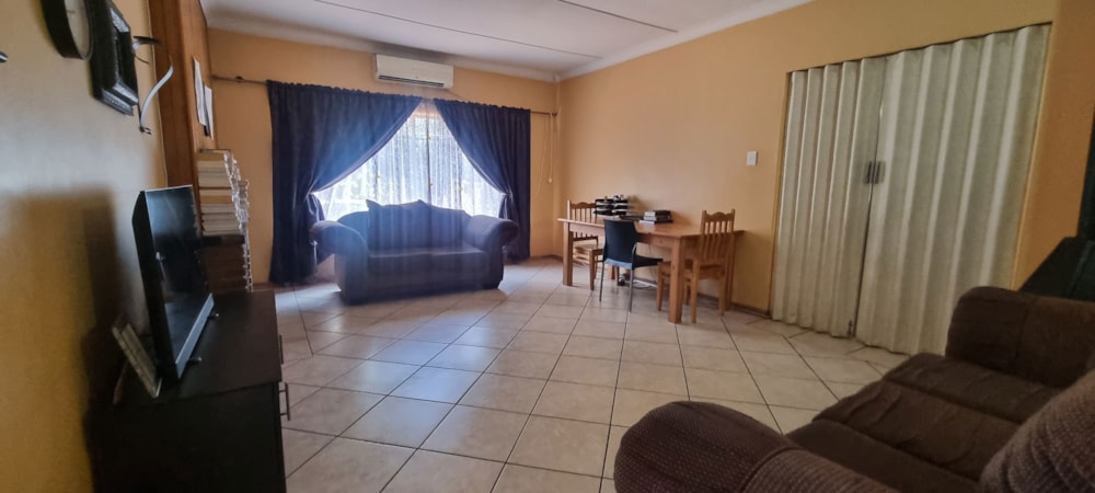 House to rent in New Park - 1KJ1735318