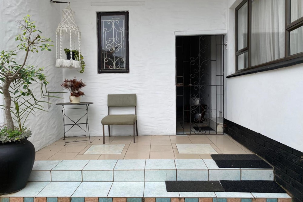 Cottage to rent in Sparks Estate - 1WP1728867