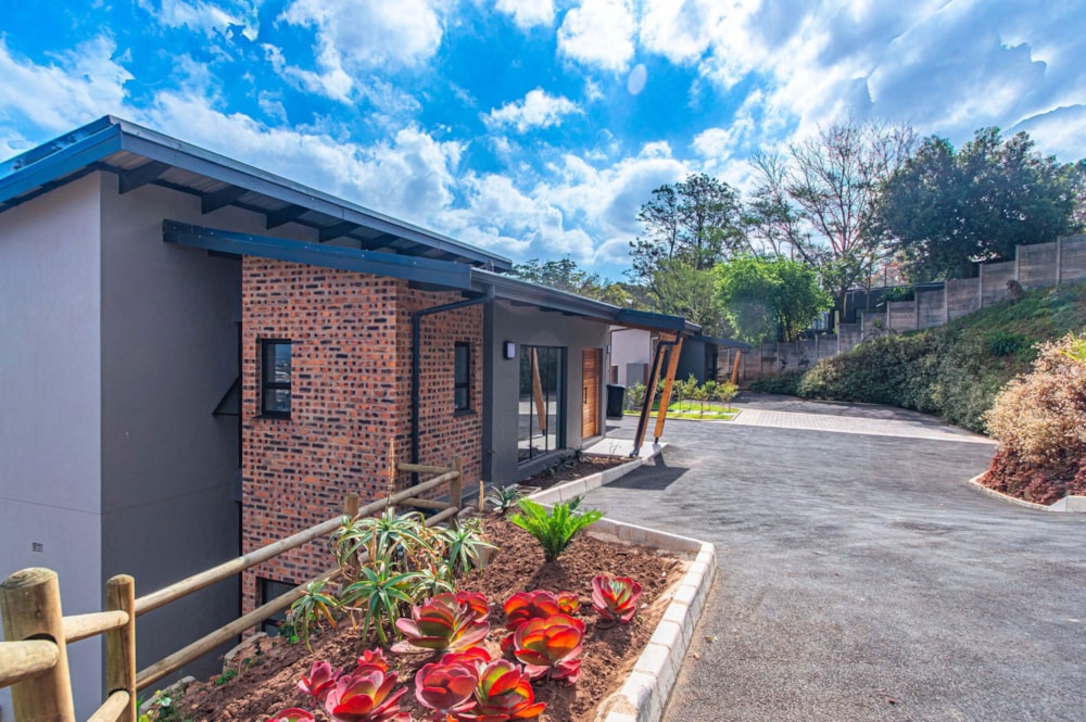 Townhouse for sale in Kloof - 1KF1733463