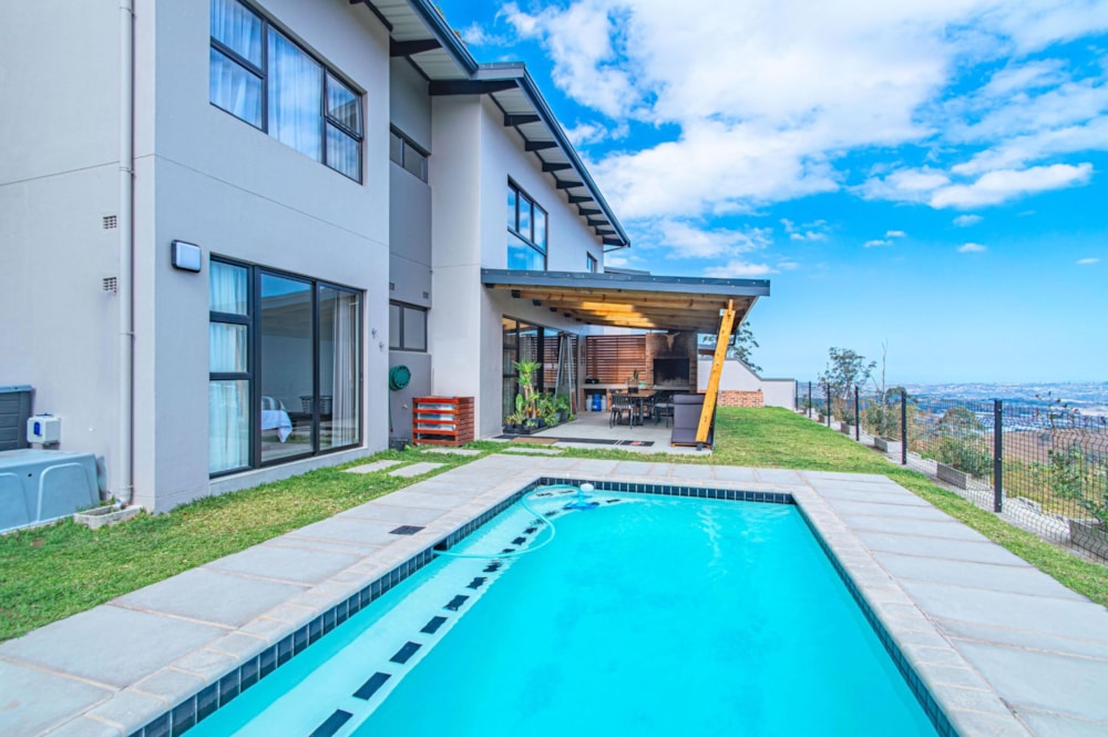 Townhouse for sale in Kloof - 1KF1733463