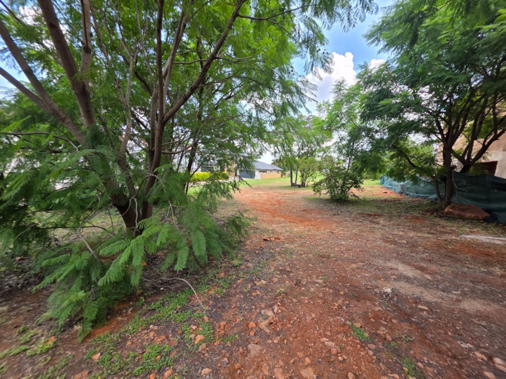 Vacant land for sale in Kosmos Ridge - 1HR1663637