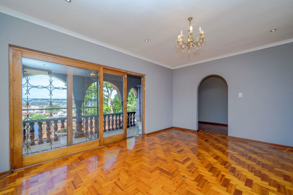 House for sale in Effingham Heights - 1ND1735500