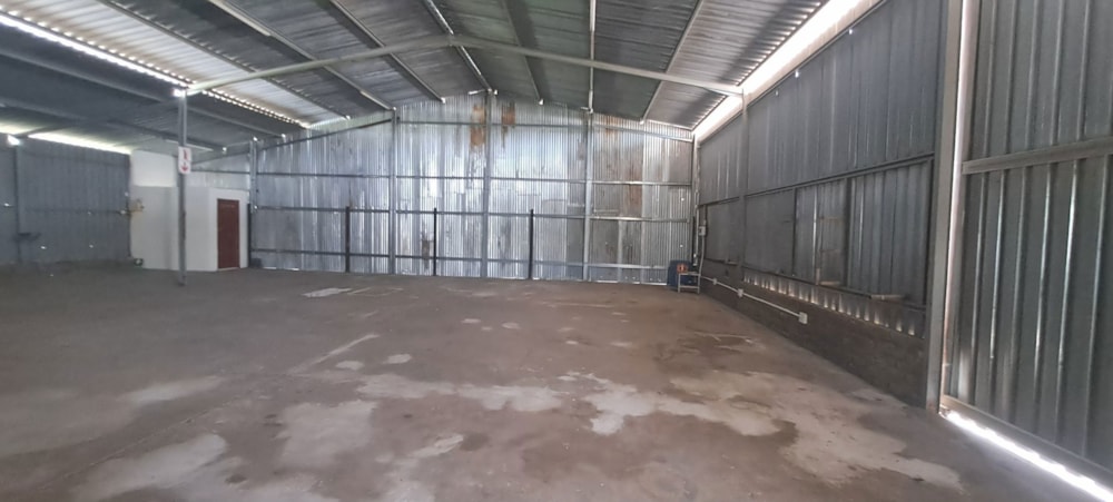 Commercial industrial property to rent in Ellisras (Lephalale) - 1ER1730630 Commercial industrial property to rent in Ellisras (Lephalale) - 1ER1730630