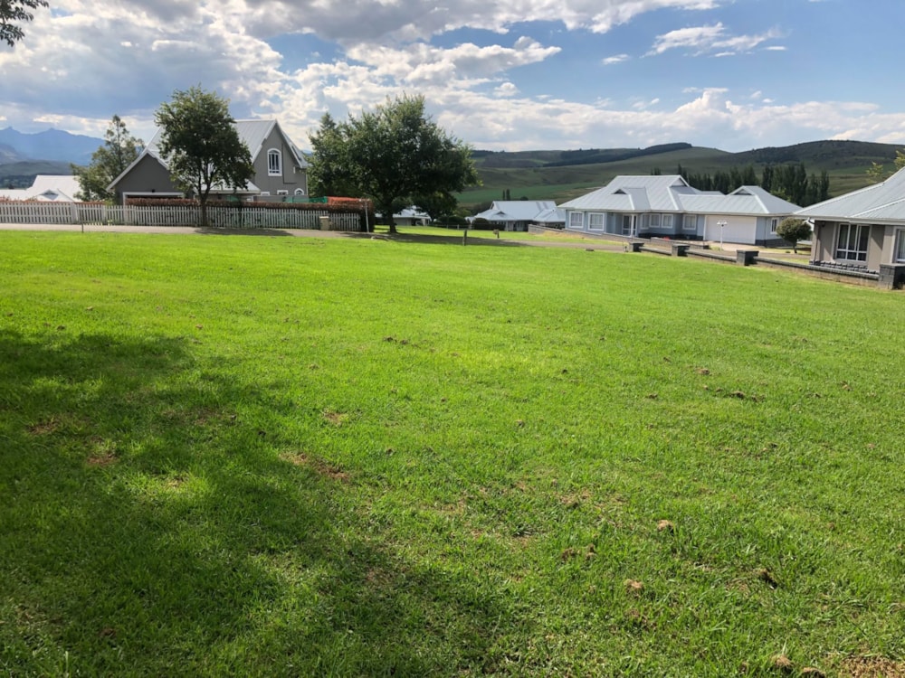 Vacant land for sale in Underberg - 1UB1733837