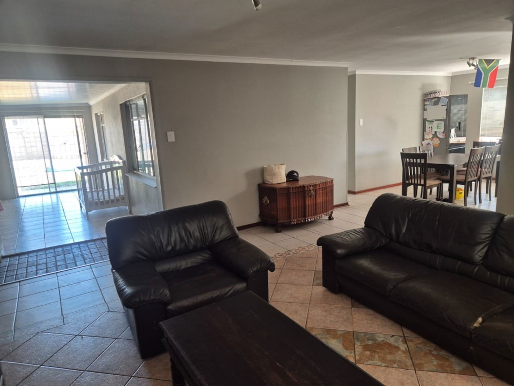 House for sale in Meiringspark, Worcester - TK1733450 House for sale in Meiringspark, Worcester - TK1733450