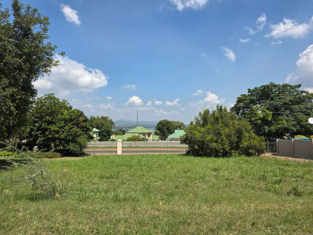 Vacant land for sale in Kosmos Ridge - 1HR1675356 Vacant land for sale in Kosmos Ridge - 1HR1675356