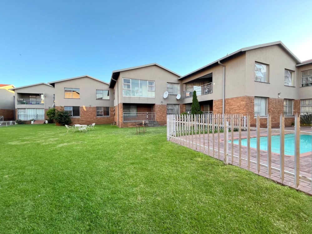 Apartment for sale in Vanderbijlpark CE 3 - 1VT1722588 Apartment for sale in Vanderbijlpark CE 3 - 1VT1722588