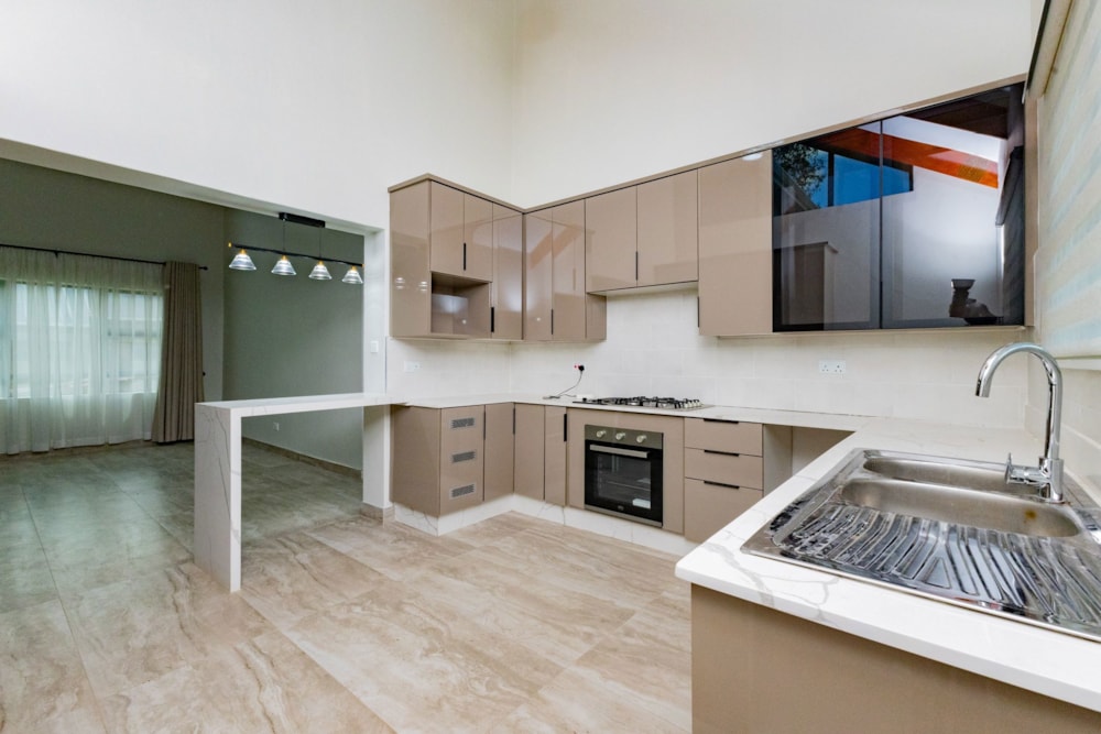 Cluster for sale in Lewisam, Zimbabwe - 3ZB1679653 Cluster for sale in Lewisam, Zimbabwe - 3ZB1679653