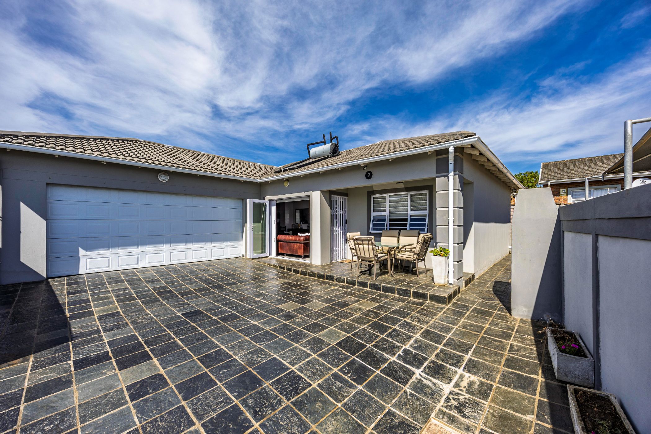 House for sale in Gonubie - 1EZ1733845