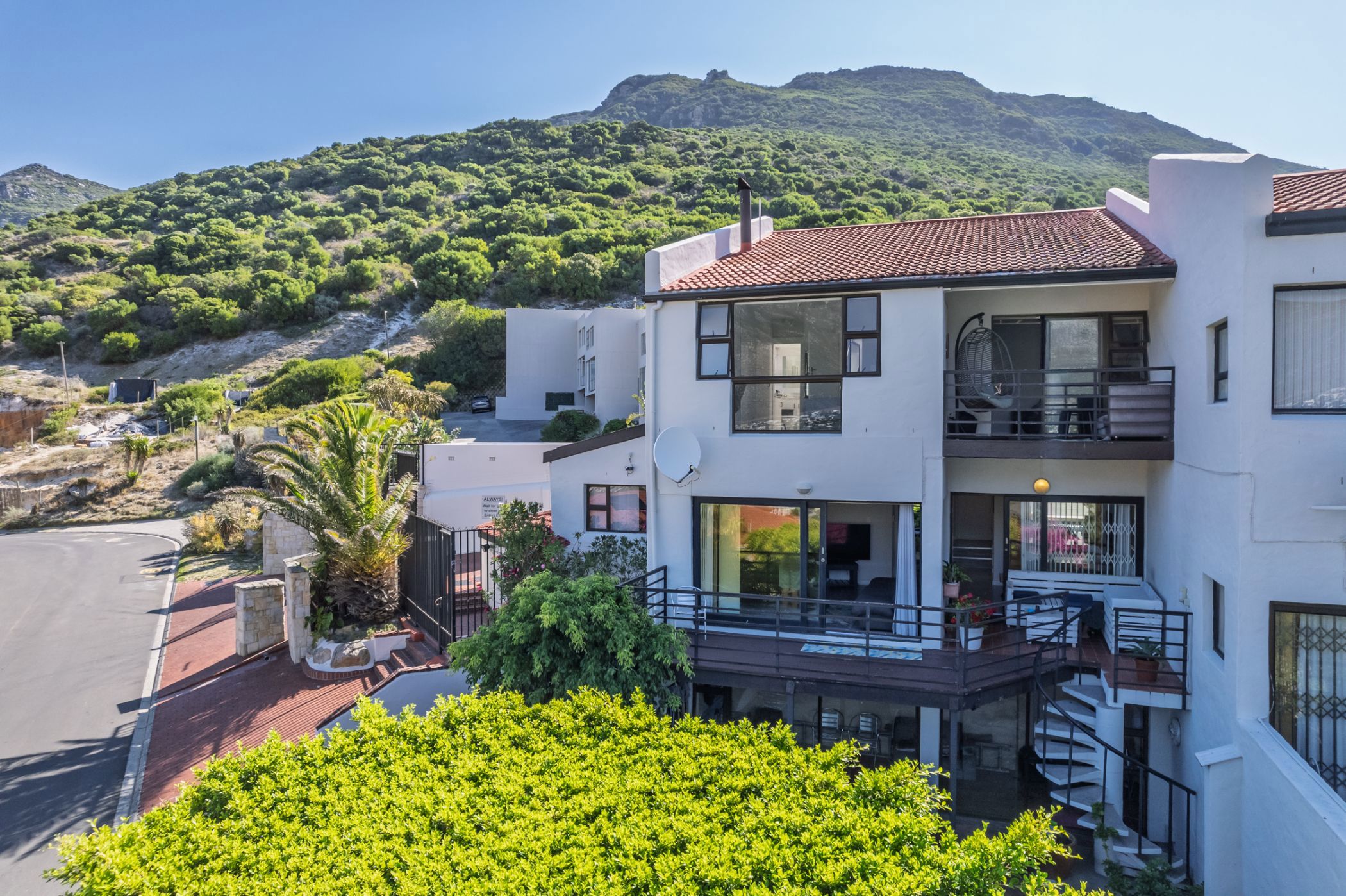 Security complex home for sale in Hout Bay - HOB1732840