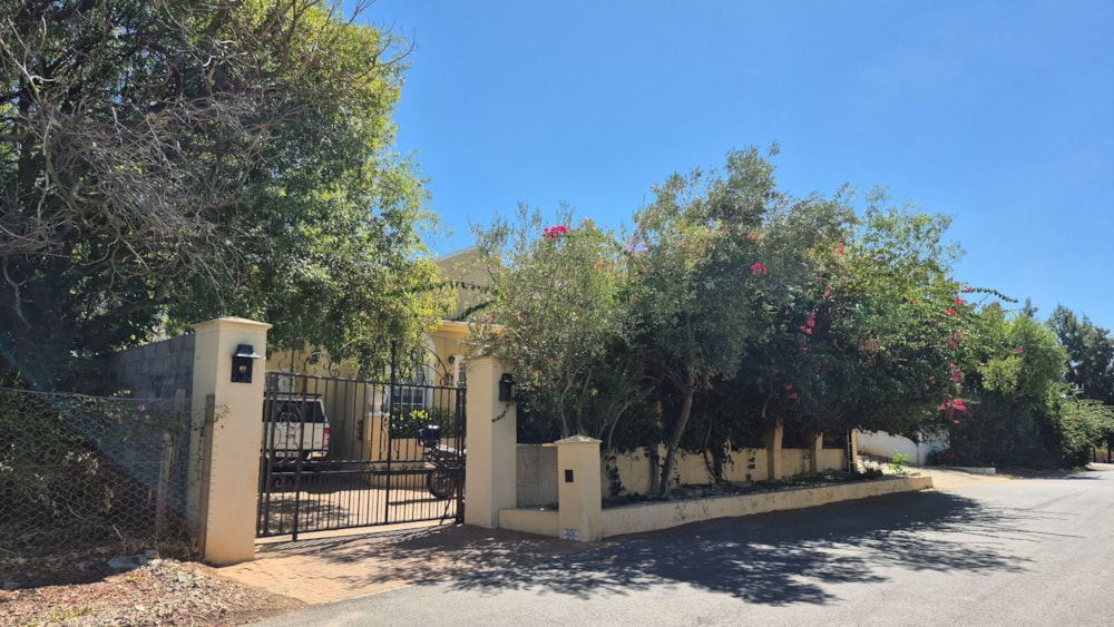 Garden cottage to rent in Riebeek West - RVL1732411 Garden cottage to rent in Riebeek West - RVL1732411