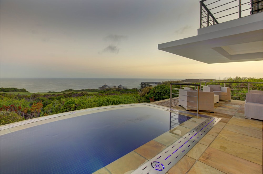 Golf estate house for sale in Pinnacle Point Golf Estate - 1MB1732433