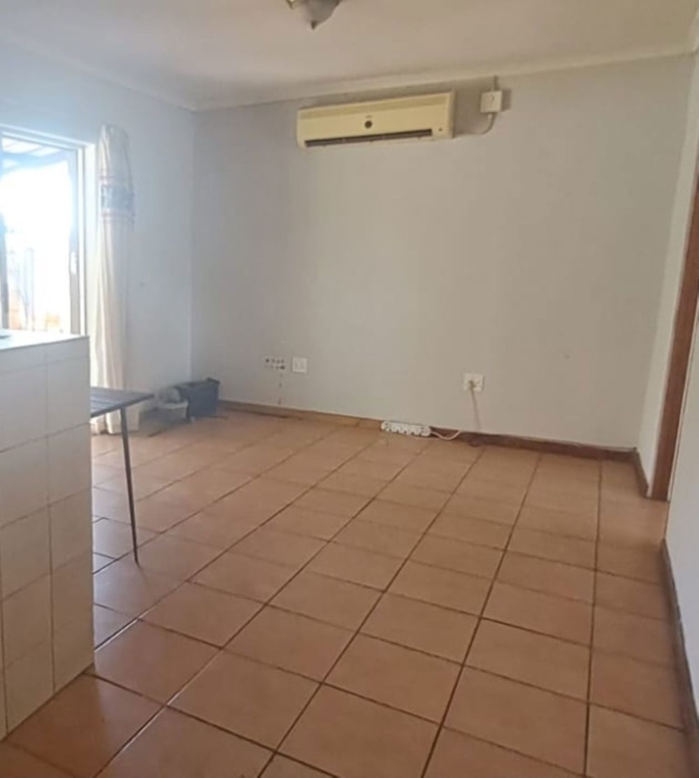 Garden apartment let in Onverwacht, Limpopo Province - 1ER1734804