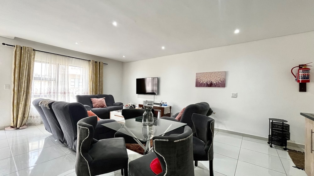 Townhouse for sale in Bendor - 1PS1732800 Townhouse for sale in Bendor - 1PS1732800