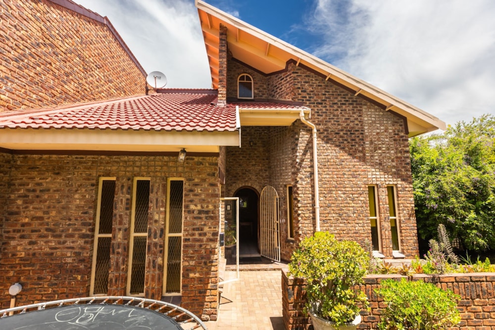 House for sale in Signal Hill, Newcastle - 1NW1731595 House for sale in Signal Hill, Newcastle - 1NW1731595