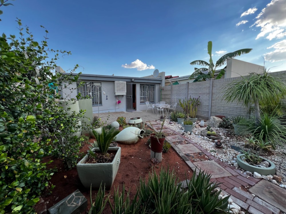 House for sale in Keidebees - 1KAH1733059