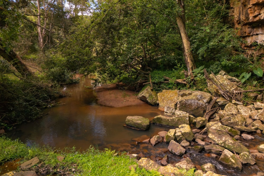 House for sale in Crestview - 1KF1733432