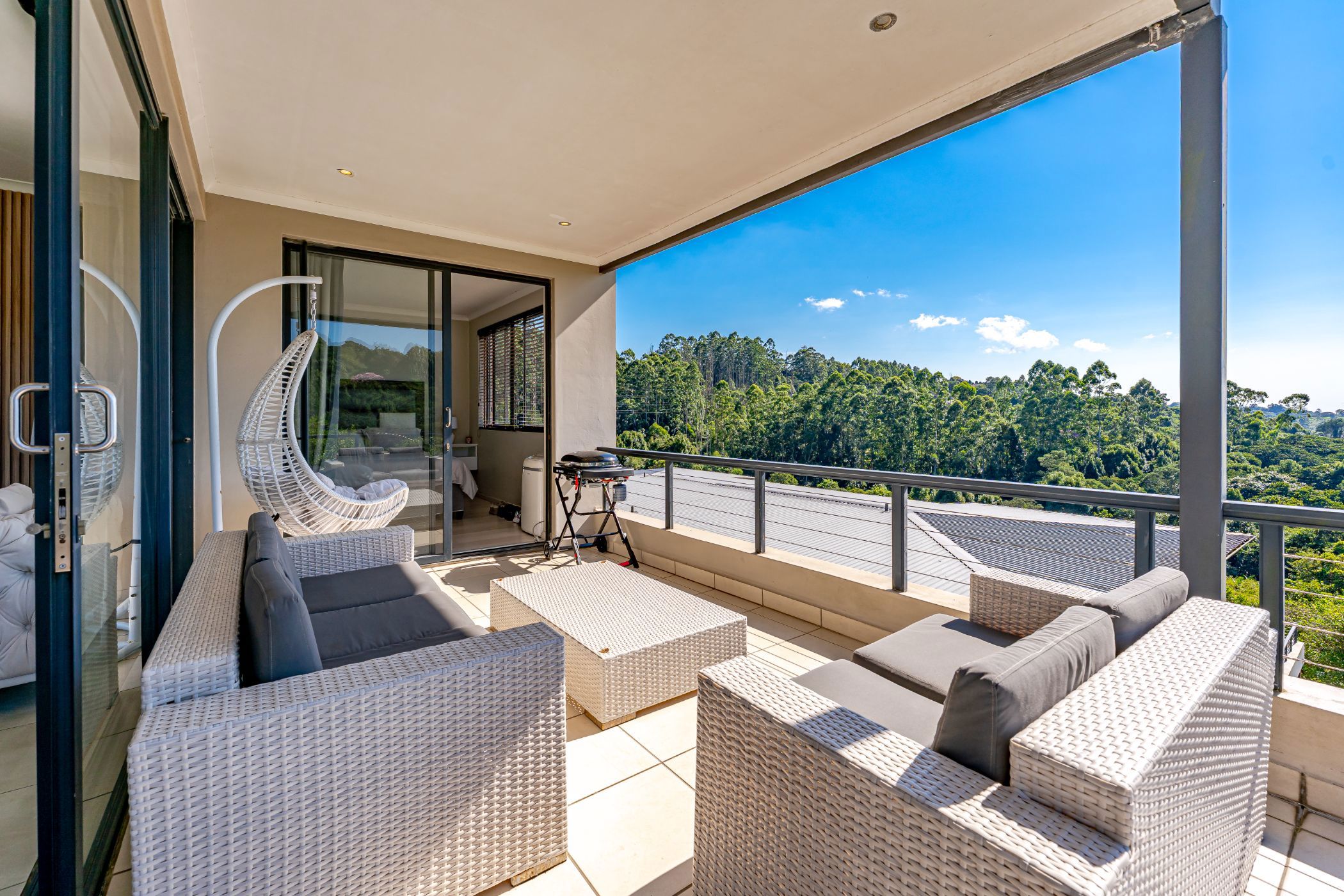 Apartment for sale in Gillitts - 1KF1735453